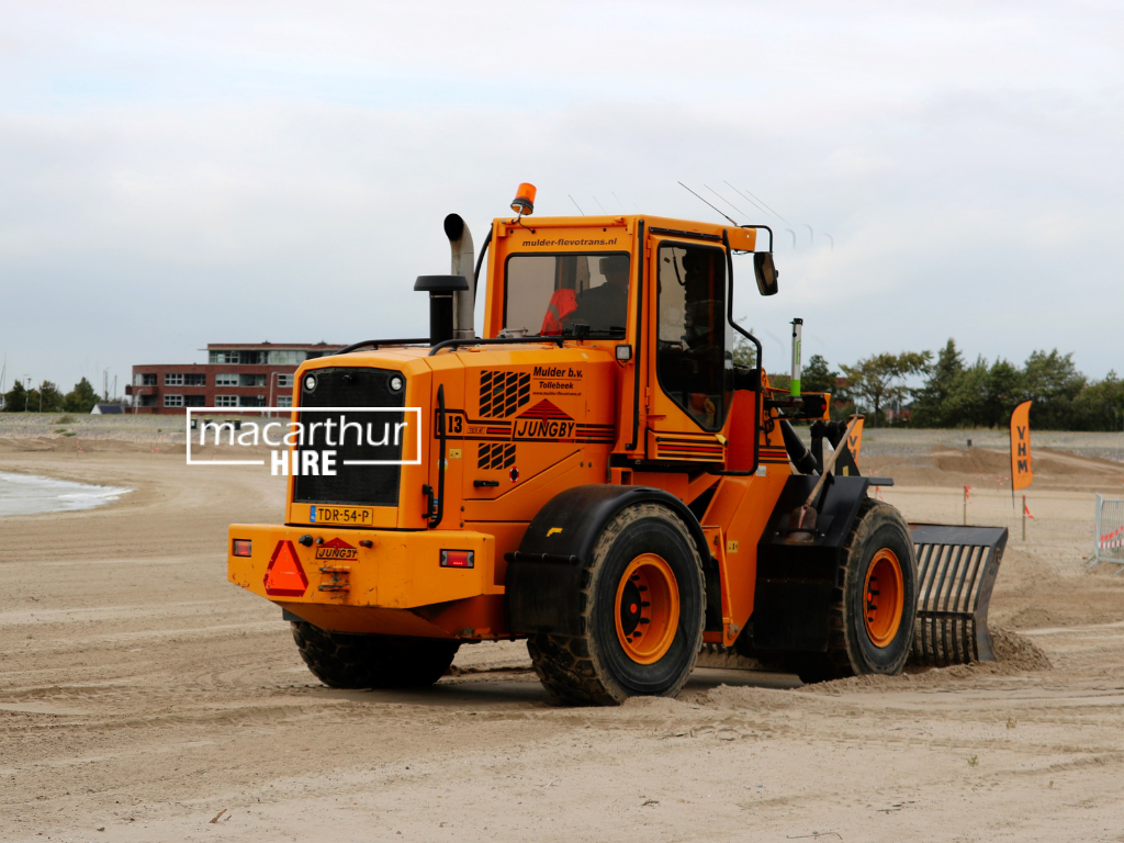 equipment hire currans hill, business equipment hire, equiptment rentals, Equipment Hire, Landscaping equipment, Mini excavators 