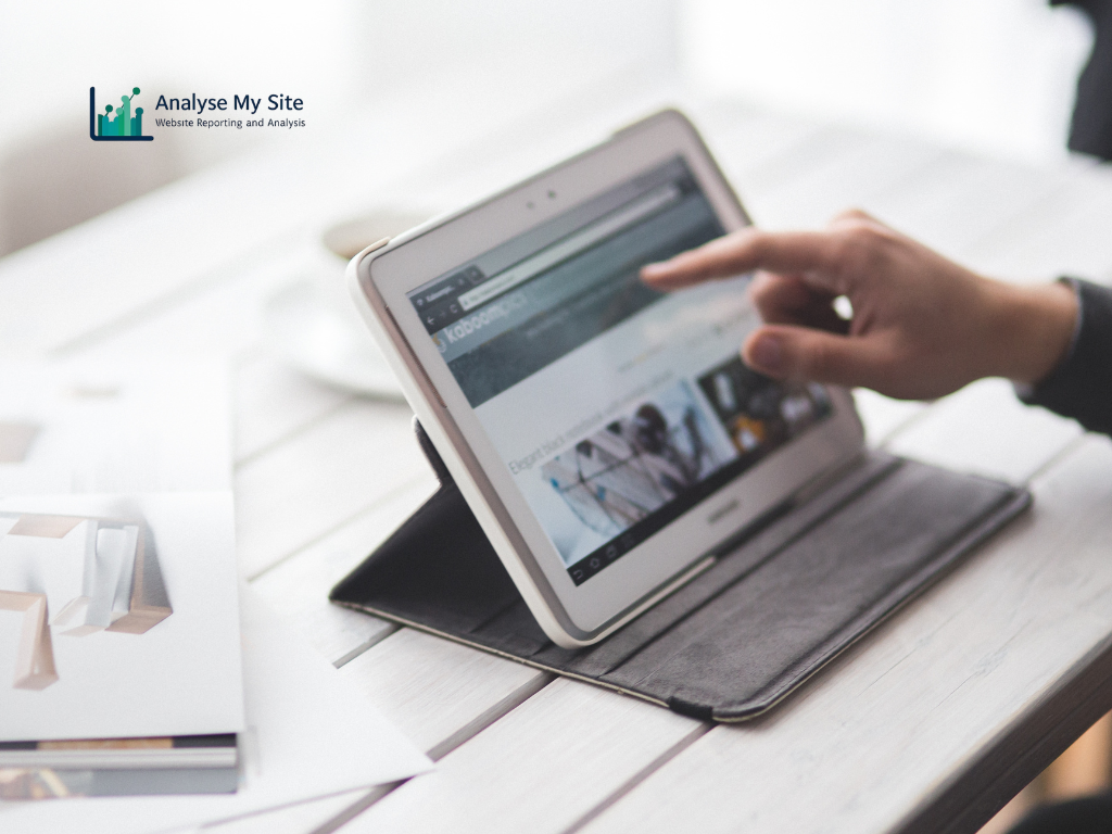 Business using Social Media Marketing to engage customers online