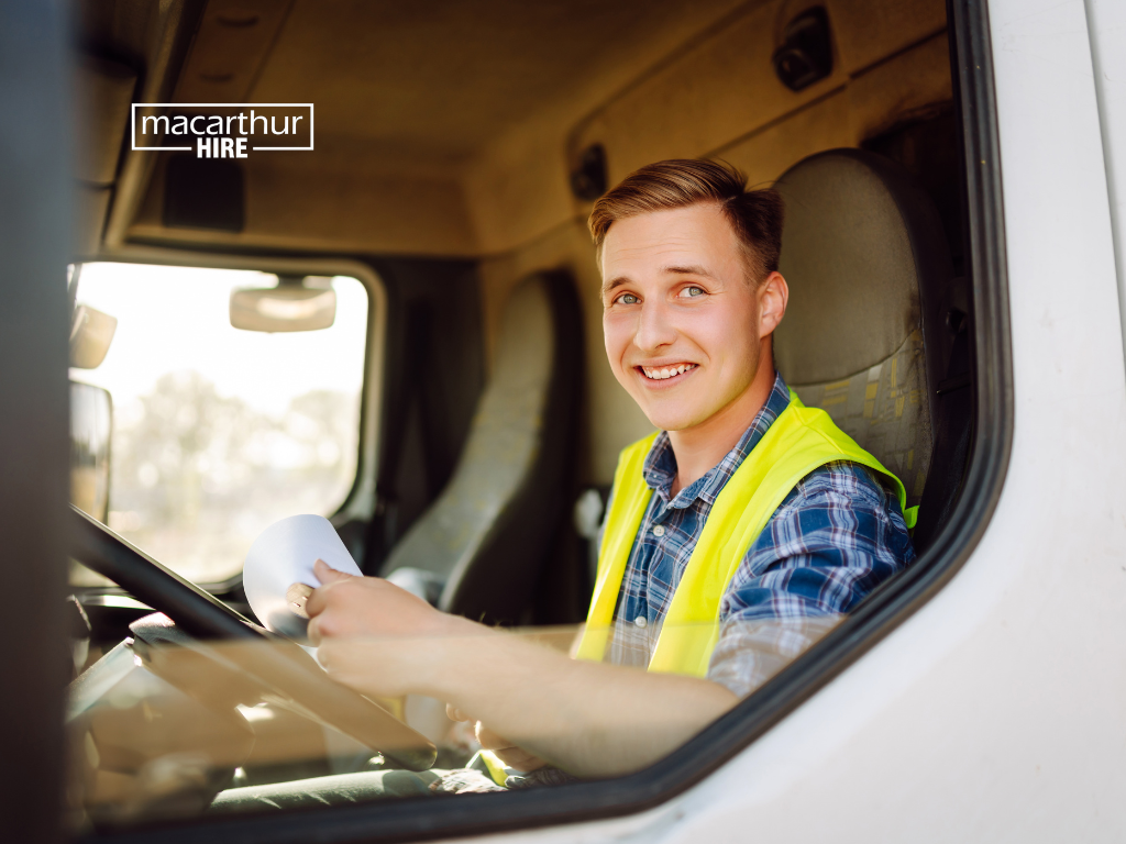 truck hire macarthur truck rental macarthur, Truck rental guide, 2 Ton Tray Truck, car hire macarthur, equipment rental, equipment rentals, equipment rent