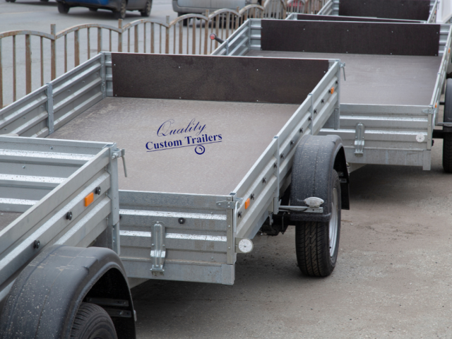 Custom Tradesman Trailers: Flat Top or Enclosed Options